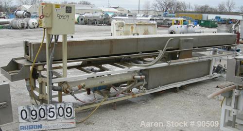 Used: Extrusion Services Inc (ESI) spray cooling tank, 304 stainless steel. 16" wide x 11" deep x 20' long. (4) section top cover. Includes holding tank, pump, heat exchanger and control panel. Mount...