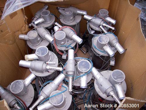 Used Motan Drying System consisting of: (1) Motan central system dehumidifying dryer, model MXS1200, approximately 1200 cfm, 3/60/480 volt. (4) Motan model DE1600ETA Process Insulated LuxorBins, alum...
