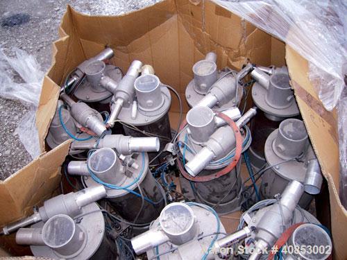 Used Motan Drying System consisting of: (1) Motan central system dehumidifyng dryer, model MXS1200, approximately 1200 cfm, 3/60/480 volt. (4) Motan model DE1600ETA Process Insulated LuxorBins, alumi...