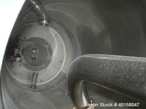 Used Novatec Nova Drier non-desiccant resin dryer, model N-25. Throughput capacity 25 pounds an hour, 5.7 scfm. Constant -40 deg or lower dewpoint process air in less than 4 minutes. Standard process...