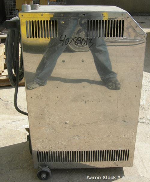 Used Una-Dyn Mini Dryer, model UDC-55. Solid absorption type. Approximately 55 cfm. 1/60/460 volt, 15 amp, 6.7 kva. Includes insulated drying hopper, carbon steel. 18" diameter x 20" straight side x ...