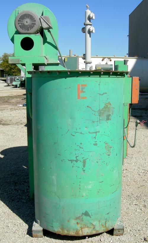 Used Unadyn Dehumidifier Dryer, Model DHD-50. Dual desiccant beds, 1250 process CFM, 3/60/460 Volt. Includes a control panel, 5000 pound 2 section drying hopper and a cyclone.
