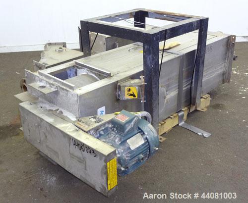 Used Carter Day Spin-Away Spin Dryer, Model DBA1, 304 Stainless Steel. Driven by a 5hp, 3/60/230/460 volt, 1730 rpm motor. Includes an Agglomerate unit, model AU200, and a carbon steel stand.