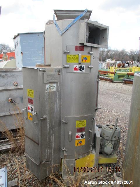 Used Gala Spin Dryer, Model 16.3DW, Stainless Steel. Capacity approximately 2,000 lbs per hour. Driven by a 7.5hp, 230/460 volt motor. Rated 780 rpm dryer speed. Includes a 450 gallon reservoir. Seri...