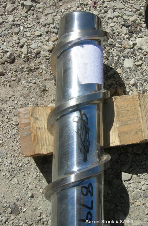 Used 4.5" Single Screw for Extruder, approximately 34:1 L/D ratio. Overall screw length approximately 171 1/2".