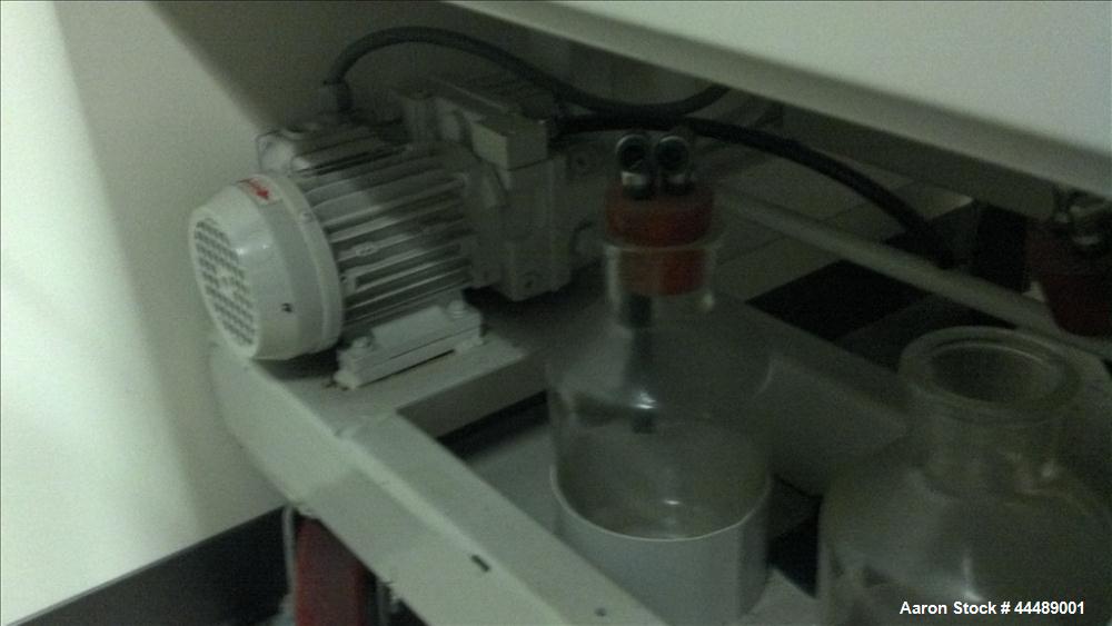 UsedMicro-Rim 2E Piston Metering Machine. Two (2) component high pre