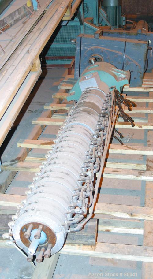 USED:Single screw extruder barrel, 3" diameter, 28:1 L/D, 13 zone,electrically heated, water cooled, 5" x 3.5" water cooled feed throat.Includes reducer with a 13.98:1 ratio.