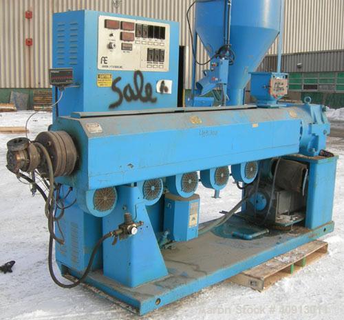 Used Akron 3 1/2" Single Screw Extruder, model PAK350. Approximate 24:1 L/D ratio. Electrically heated, air cooled 5 zone air non-vented barrel. Water cooled feed throat with magnet, no hopper. Drive...