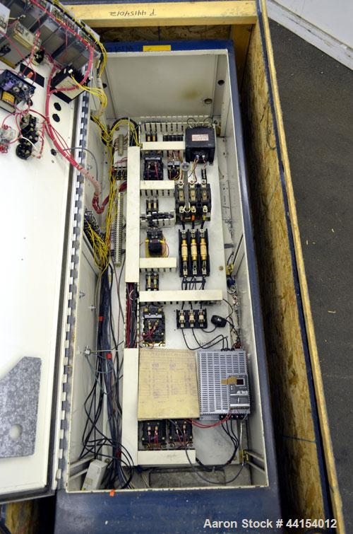 Used Berlyn 1-1/2” Single Screw Extruder. Approximate 30 to 1 L/D ratio. Electrically heated, air cooled 4 zone side vented barrel. Water cooled feed throat, no hopper, approximate 38-1/2” centerline...