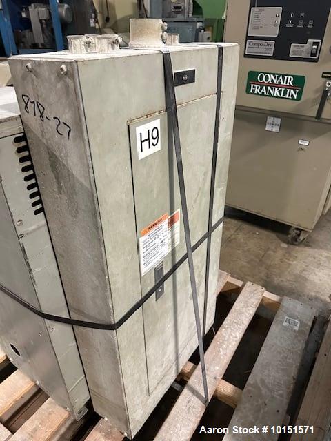 Used 100mm Buss kneader with 9/1 L/D barrel. Driven by 200 hp DC motor, includes 5.94/1 gearbox, jacketed barrel and clam shell barrel opening. Includes operator control panel. Kneader will discharge...