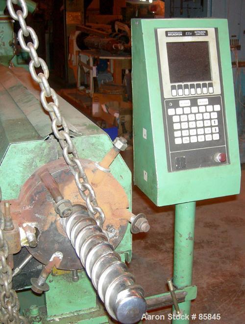 Used Cincinnati Milicron 2.5" Single Screw Extruder, Model Apex, Approximate 26:1 L/D Ratio. Electrically heated, air cooled 4 zone non-vented barrel. Water cooled feed throat with hopper. Approximat...