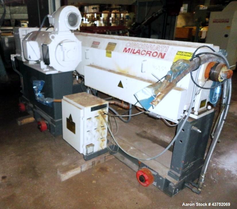 Used Cincinnati Milacron 2.5" Apex Single Screw Extruder