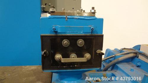 Used Davis Standard Mark V 2-1/2” Single Screw Extruder, Model 2.5IN25MV, Type DSPA. Approximate 30 to 1 L/D Ratio. Electrically heated, air cooled 5 zone non-vented barrel. Water cooled feed throat ...