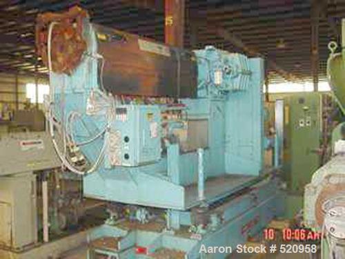 USED: 2-1/2" 24:1 Davis Standard model 25IN25 extruder having a fourzone electrically heated, water cooled (closed loop) barrel at anapprox 43.5" centerline height. Unit is mounted on a cart withmoto...