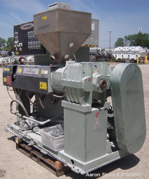 Used Davis Standard 2 1/2" Single Screw Extruder, Model 25MK5, Type DSPA. 24 to 1 L/D Ratio. Electrically heated, air cooled 4 zone side-vented barrel with vacuum pump. Water cooled feed throat with ...