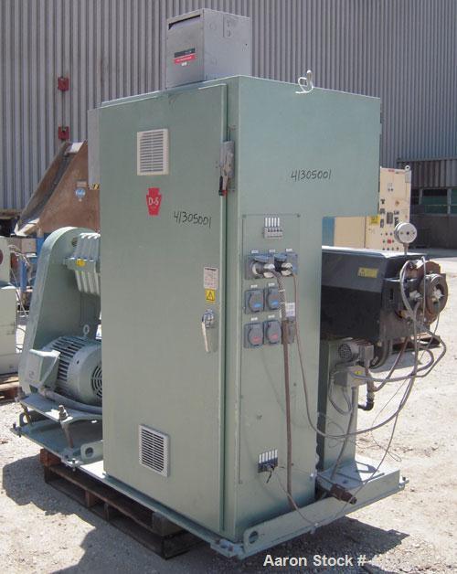 Used Davis Standard 2 1/2" Single Screw Extruder, Model 25MK5, Type DSPA. 24 to 1 L/D Ratio. Electrically heated, air cooled 4 zone side-vented barrel with vacuum pump. Water cooled feed throat with ...