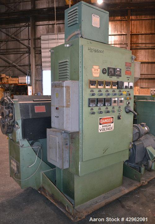 Used Davis Standard 3-1/2" Single Screw Extruder, Model 350S, Approximately 24 to 1 L/D Ratio. Electrically heated, air cooled 5 zone non-vented barrel. Water cooled feed throat with hopper. Driven b...
