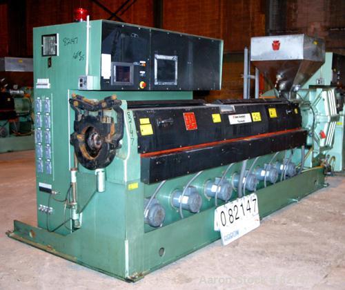 USED: Davis Standard 4.5" single screw extruder, model 45IN45T, approx 30:1 L/D ratio. Electrically heated, air cooled, 6 zone vented (plugged) barrel, water cooled feed throat with hopper. Driven by...