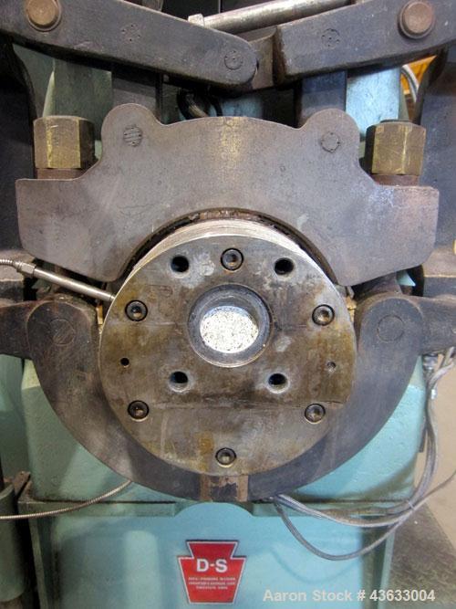 Used Davis Standard 6” Single Screw Extruder, Model 60IN60TPIH. Approximately 24 to 1 L/D ratio. Electrically heated, water cooled 5 zone non-vented barrel, with tank, heat exchanger, and pump. Water...