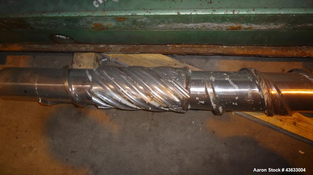 Used Davis Standard 6” Single Screw Extruder, Model 60IN60TPIH. Approximately 24 to 1 L/D ratio. Electrically heated, water cooled 5 zone non-vented barrel, with tank, heat exchanger, and pump. Water...