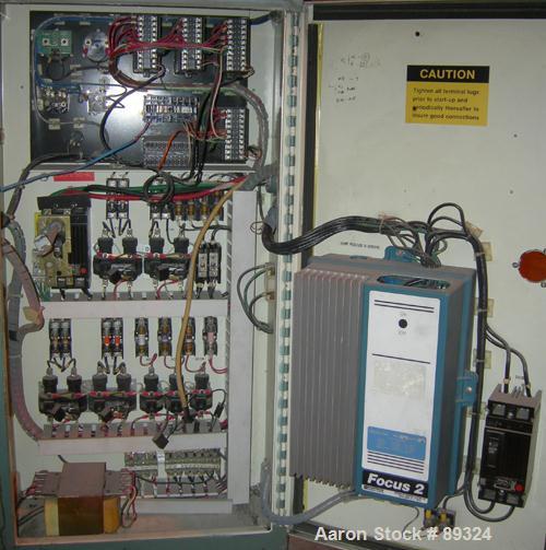USED: Davis Standard 1.25" pedestal mounted single screw extruder, model DS1.25, approximate 24:1 L/D ratio. Electrically heated, air cooled 3 zone non-vented barrel. Water cooled feed throat with ho...