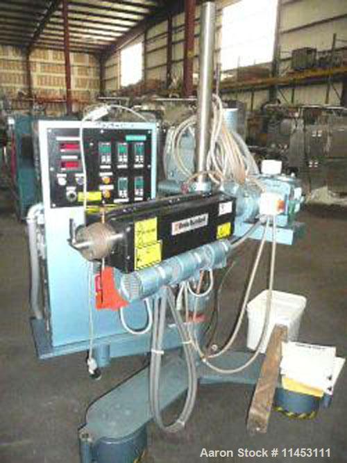 Used 1.25" Davis Standard Extruder, model DS125. 24:1 L/D, electrically heated, air cooled, with 5 hp 230 volt DC motor with Reliance Flex Pak SCR controller, 15:1 gearbox ratio, pedestal mounted wit...