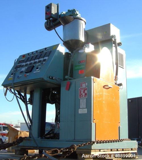 Used Davis Standard 1 1/2" Single Screw Extruder, Model KN150. Approximate 24:1 L/D ratio. Electrically heated, air cooled 3 zone non-vented barrel. Water cooled feed throat with a crammer feeder, dr...