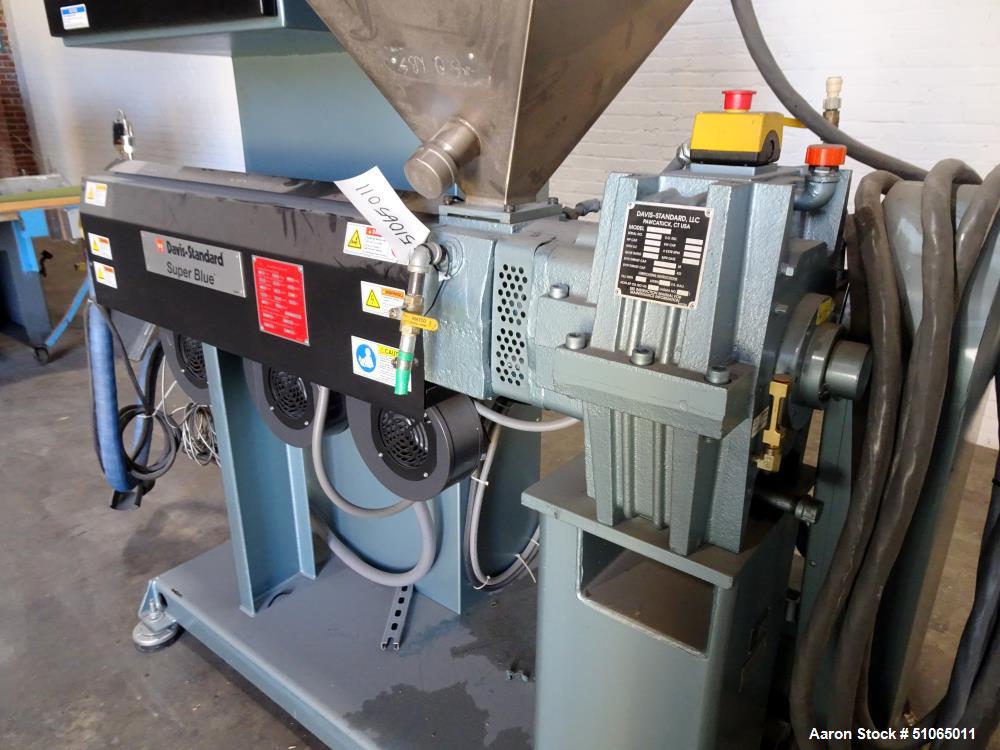 Davis Standard Super Blue 200 Single Screw Extruder