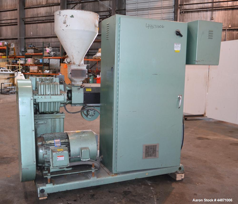 Used Davis Standard 2-1/2" Single Screw Extruder.  Approximately 24 to 1 L/D ratio. Electrically heated, air cooled 4 zone non-vented barrel, water cooled feed throat with hopper.  Driven by a 40 hp,...