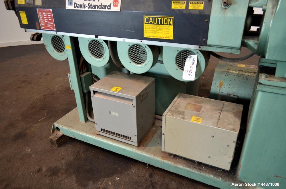 Used Davis Standard 2-1/2" Single Screw Extruder.  Approximately 24 to 1 L/D ratio. Electrically heated, air cooled 4 zone non-vented barrel, water cooled feed throat with hopper.  Driven by a 40 hp,...
