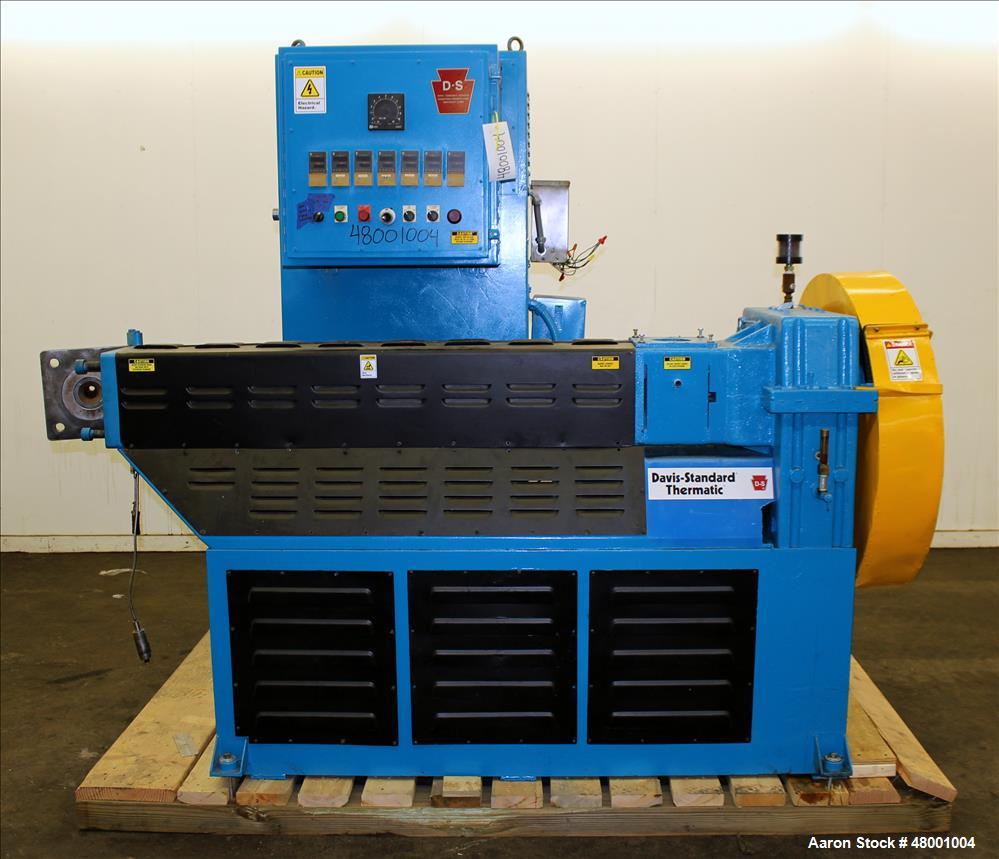 Used Davis Standard 2-1/2" Single Screw Extruder.