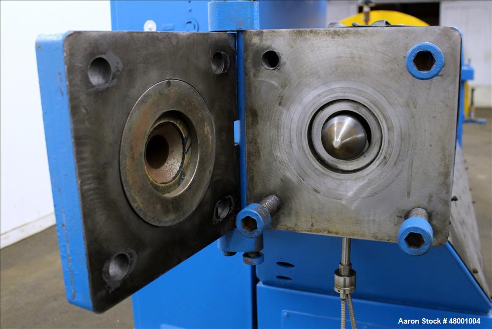 Used Davis Standard 2-1/2" Single Screw Extruder.