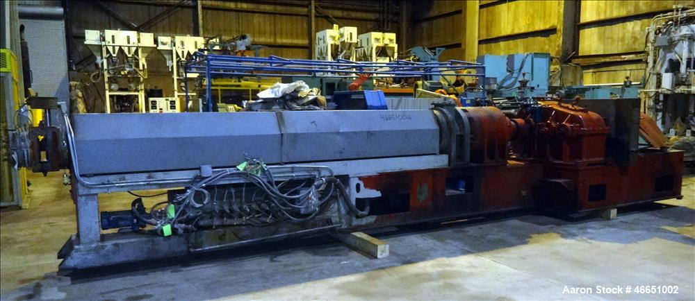 Used Egan Machinery 6" Single Screw Extruder. Approximate 22 to 1 L/D ratio, electrically heated, water cooled 7 zone non-vented barrel with pump, tank, and heat exchanger. Water cooled feed throat, ...