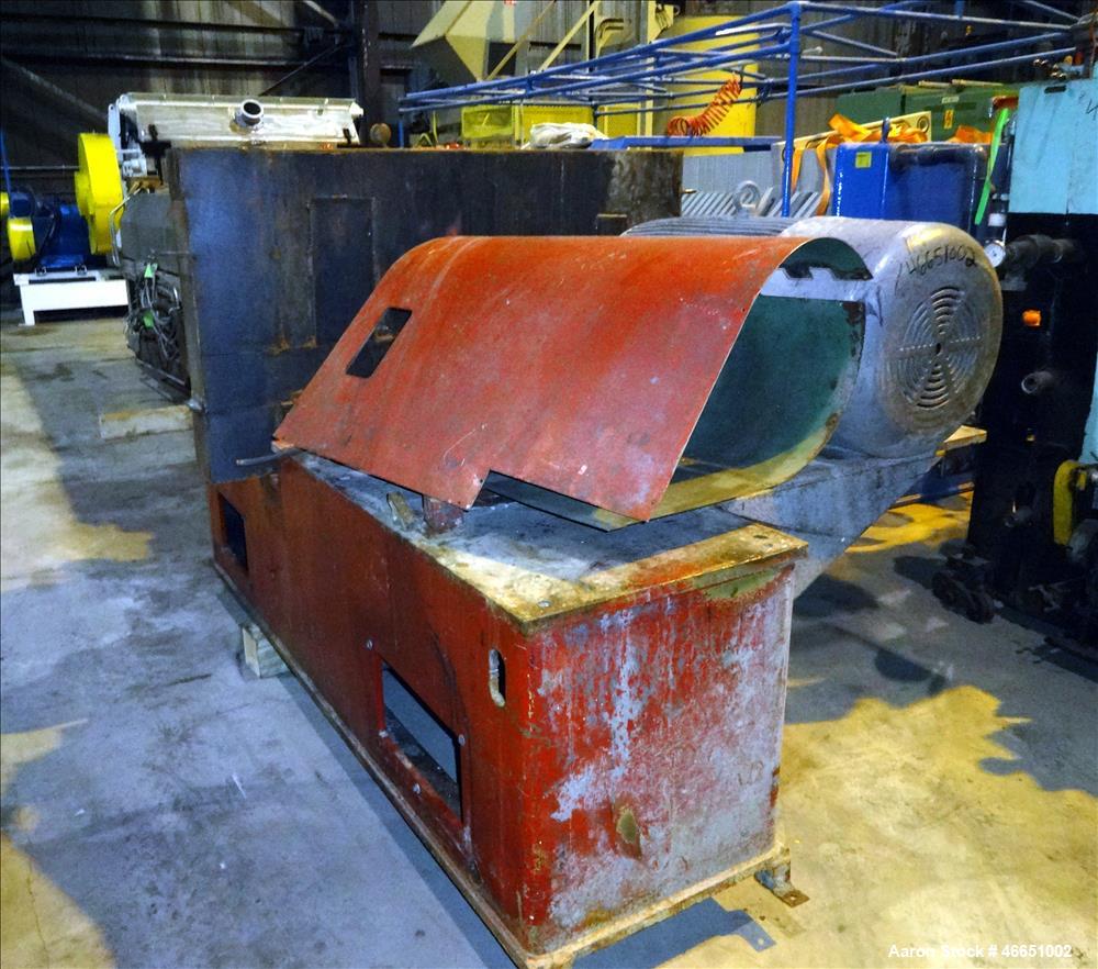 Used Egan Machinery 6" Single Screw Extruder. Approximate 22 to 1 L/D ratio, electrically heated, water cooled 7 zone non-vented barrel with pump, tank, and heat exchanger. Water cooled feed throat, ...