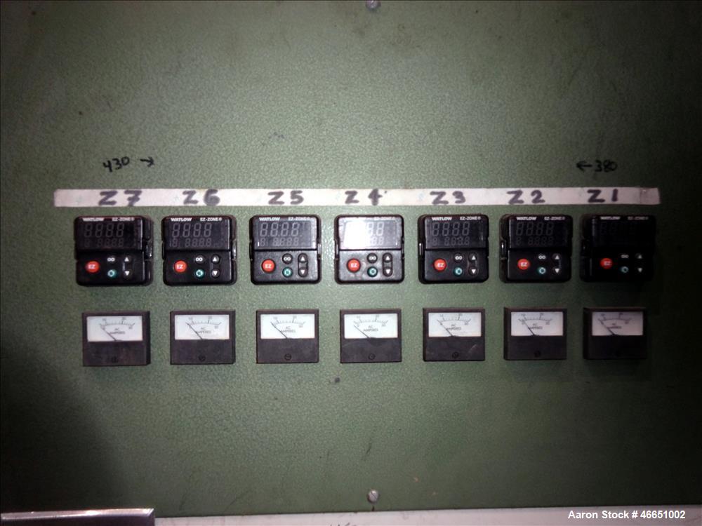 Used Egan Machinery 6" Single Screw Extruder. Approximate 22 to 1 L/D ratio, electrically heated, water cooled 7 zone non-vented barrel with pump, tank, and heat exchanger. Water cooled feed throat, ...