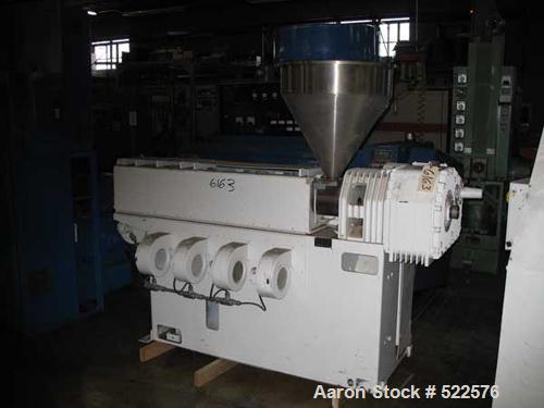 USED: Gloucester 2.5" extruder by Mega Machinery. 24:1 L/D, aircooled non-vented barrel, 40 hp, 1750/2100 rpm DC air cooled motor,stand alone control panel with Mentor II solid state DC drive unitand...