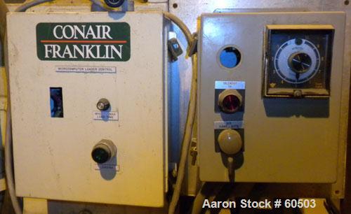 Used Johnson 2-1/2" Single Screw Extruder, Approximately 20 to 1 L/D Ratio. 3 Zone non-vented barrel electrically heated, water cooled with pump, tank, and heat exchanger. Water cooled feed throat wi...