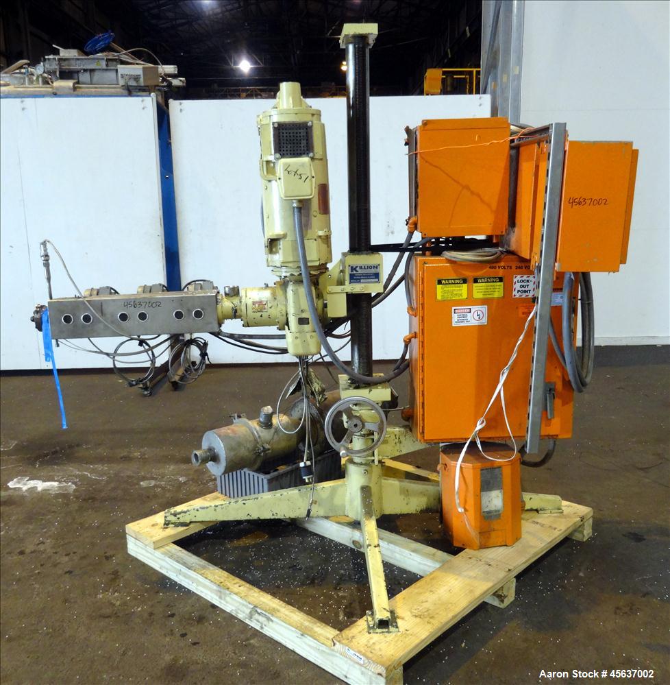 Used Killion 1.25" Pedestal Mounted Single Screw Extruder