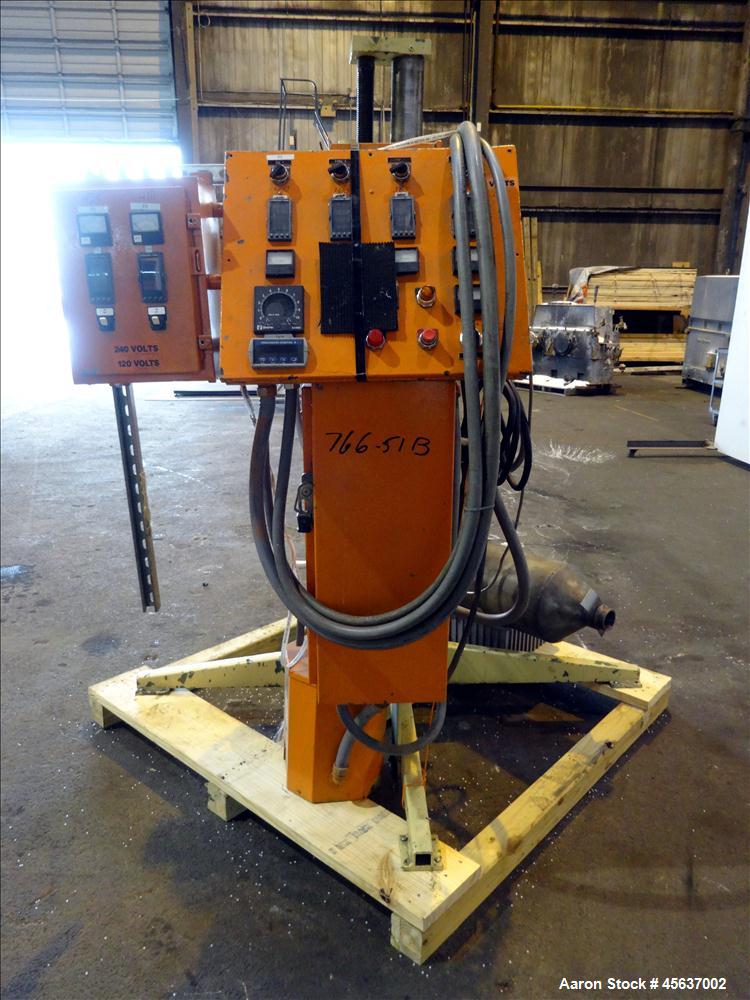 Used Killion 1.25" Pedestal Mounted Single Screw Extruder