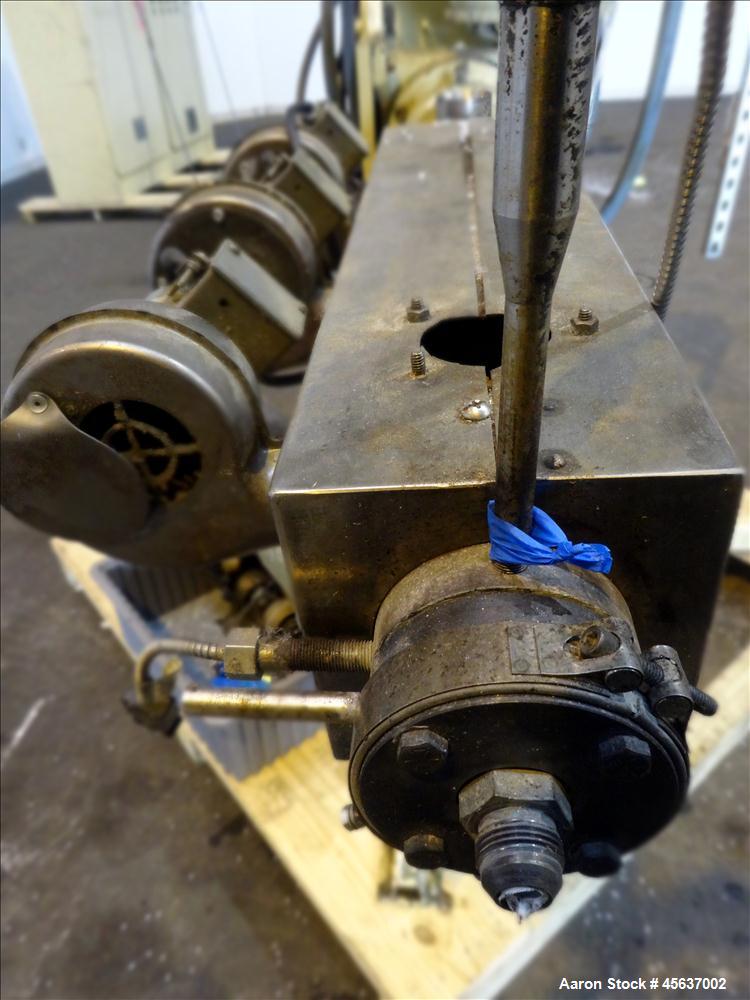 Used Killion 1.25" Pedestal Mounted Single Screw Extruder