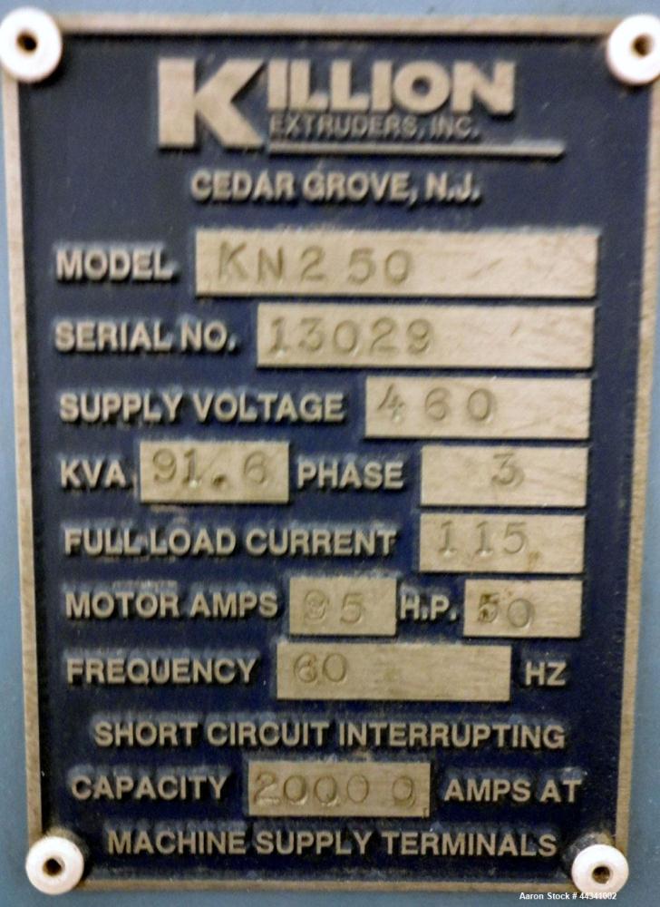 Used Killion 2.5" Single Screw Extruder, Model KN250. Approximately 30 to 1 L/D ratio, electrically heated, water cooled 4 zone side vented barrel with vacuum pump and tank. No water system for cooli...