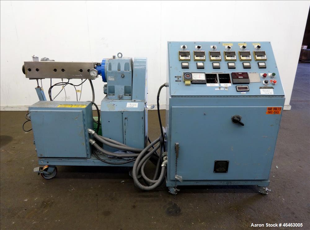 Used Killion 1.25" Single Screw Extruder. Approximate 24:1 L/D Ratio no screw. Electrically Heated, Air cooled 3 zone non-vented barrel. Water cooled feed throat, no hopper. Approximate 42.5" center ...