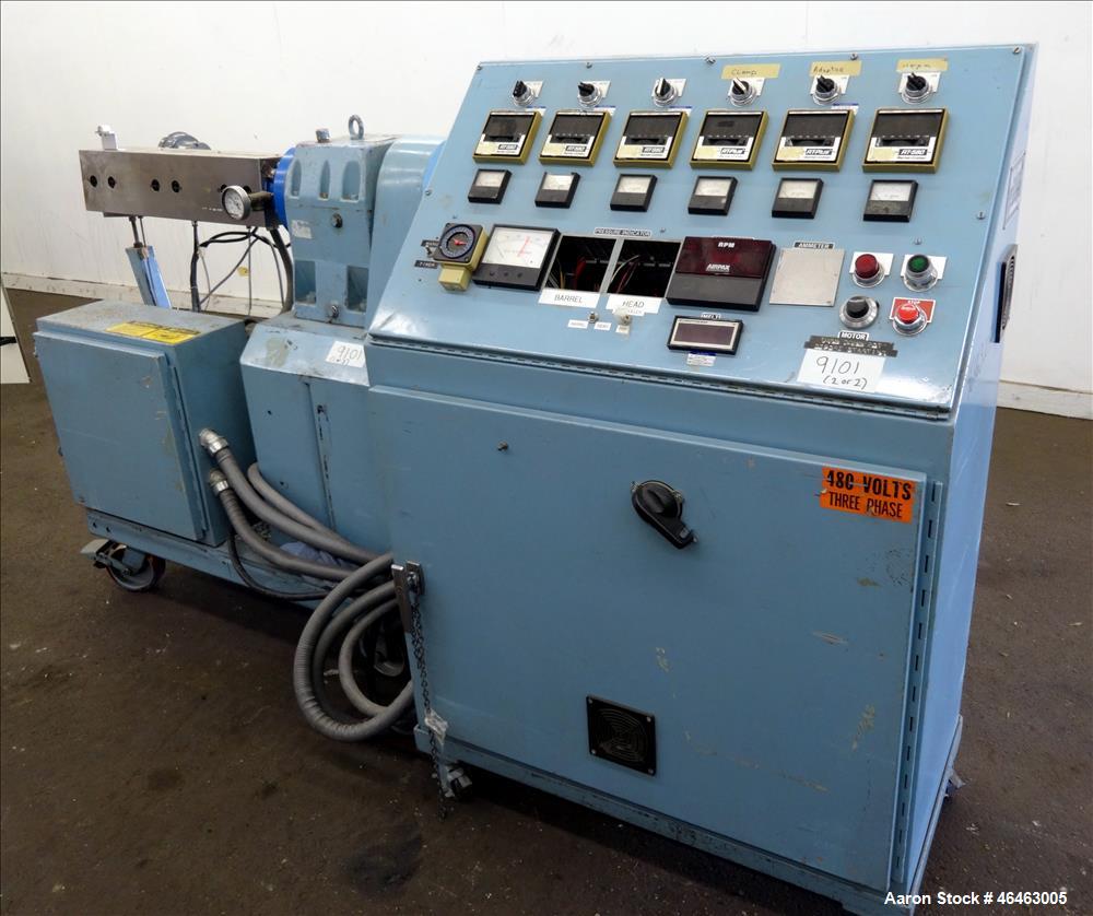 Used Killion 1.25" Single Screw Extruder. Approximate 24:1 L/D Ratio no screw. Electrically Heated, Air cooled 3 zone non-vented barrel. Water cooled feed throat, no hopper. Approximate 42.5" center ...