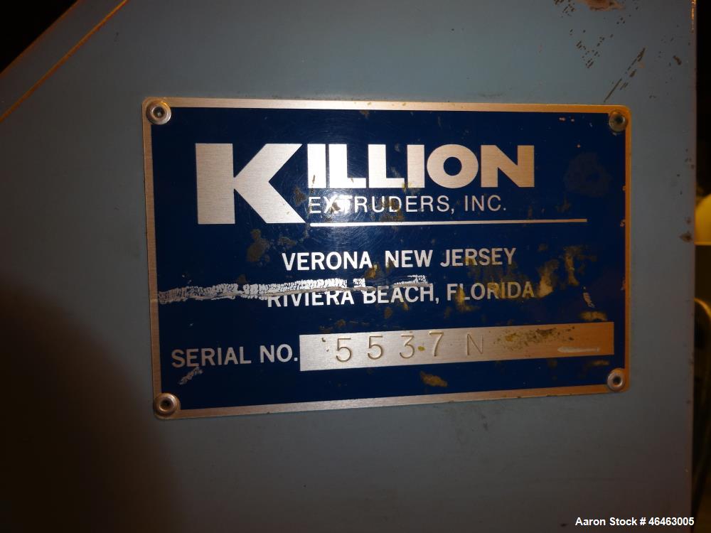 Used Killion 1.25" Single Screw Extruder. Approximate 24:1 L/D Ratio no screw. Electrically Heated, Air cooled 3 zone non-vented barrel. Water cooled feed throat, no hopper. Approximate 42.5" center ...