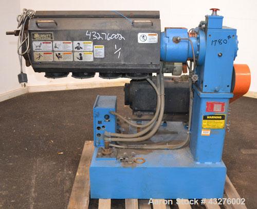 Used Merritt Davis 1-1/2” Single Screw, Model A/C MX. Approximate 24 to 1 L/D ratio. Electrically heated, air cooled 4 zone non-vented barrel, approximate 42" centerline height. Water cooled feed thr...