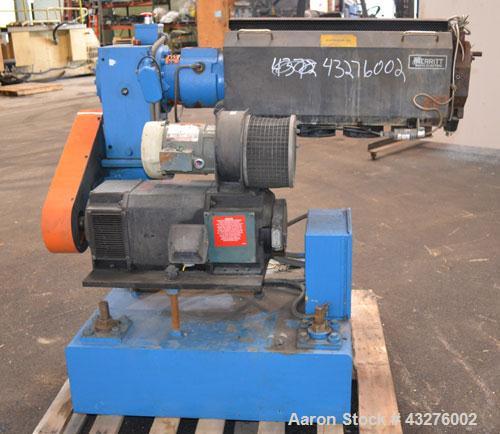 Used Merritt Davis 1-1/2” Single Screw, Model A/C MX. Approximate 24 to 1 L/D ratio. Electrically heated, air cooled 4 zone non-vented barrel, approximate 42" centerline height. Water cooled feed thr...