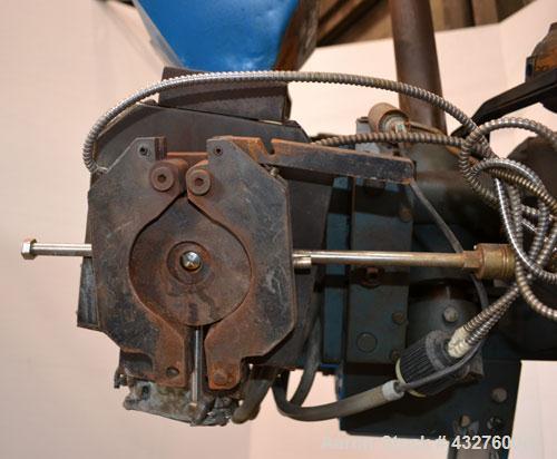 Used Merritt Davis ¾” Pedestal Mounted Single Screw Co-Extruder. Approximate 24 to 1 L/D ratio. Electrically heated, air cooled 3 zone non-vented barrel. Water cooled feed throat with hopper. Driven ...