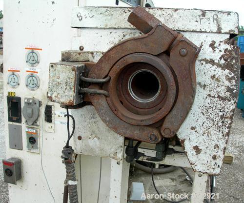 USED: NRM 2-1/2" single screw extruder, model Pacemaker III. Approx 30:1 L/D ratio, requires screw. Electrically heated, water cooled (no system), 4 zone non-vented barrel. Water cooled feed throat, ...