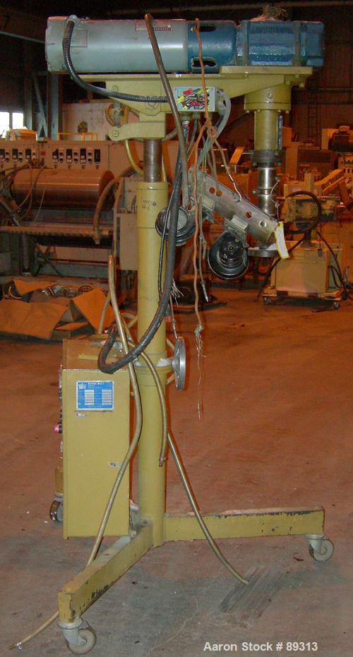 Used Royal Machine 1.25" Pedestal Mounted Single Screw Extruder, Model 252.25, approximate 15:1 L/D ratio. Electrically heated, air cooled 3 zone non-vented barrel. Water cooled feed throat with hopp...