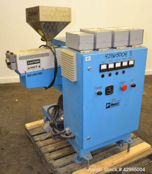 Used Theysohn 3/4’’ Single Screw Co-Extruder. Approximate 20 to 1 L/D ratio. Electrically heated, air cooled 3 zone non-vented barrel. Water cooled feed throat with hopper. Driven by a 2hp, 530 volt,...